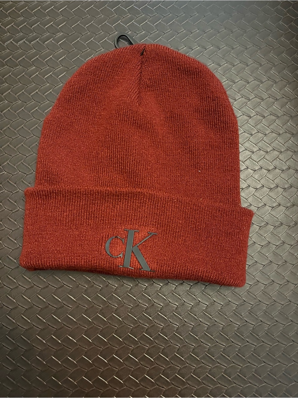 Calvin Klein Jeans Burgundy Knit Cuffed Beanie New